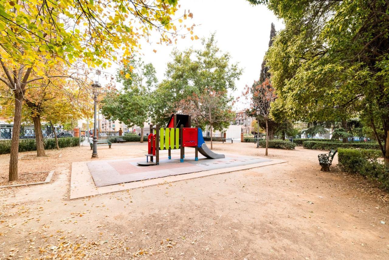 Piso Junto A Parque De Las Ciencias En Granada Esterno foto